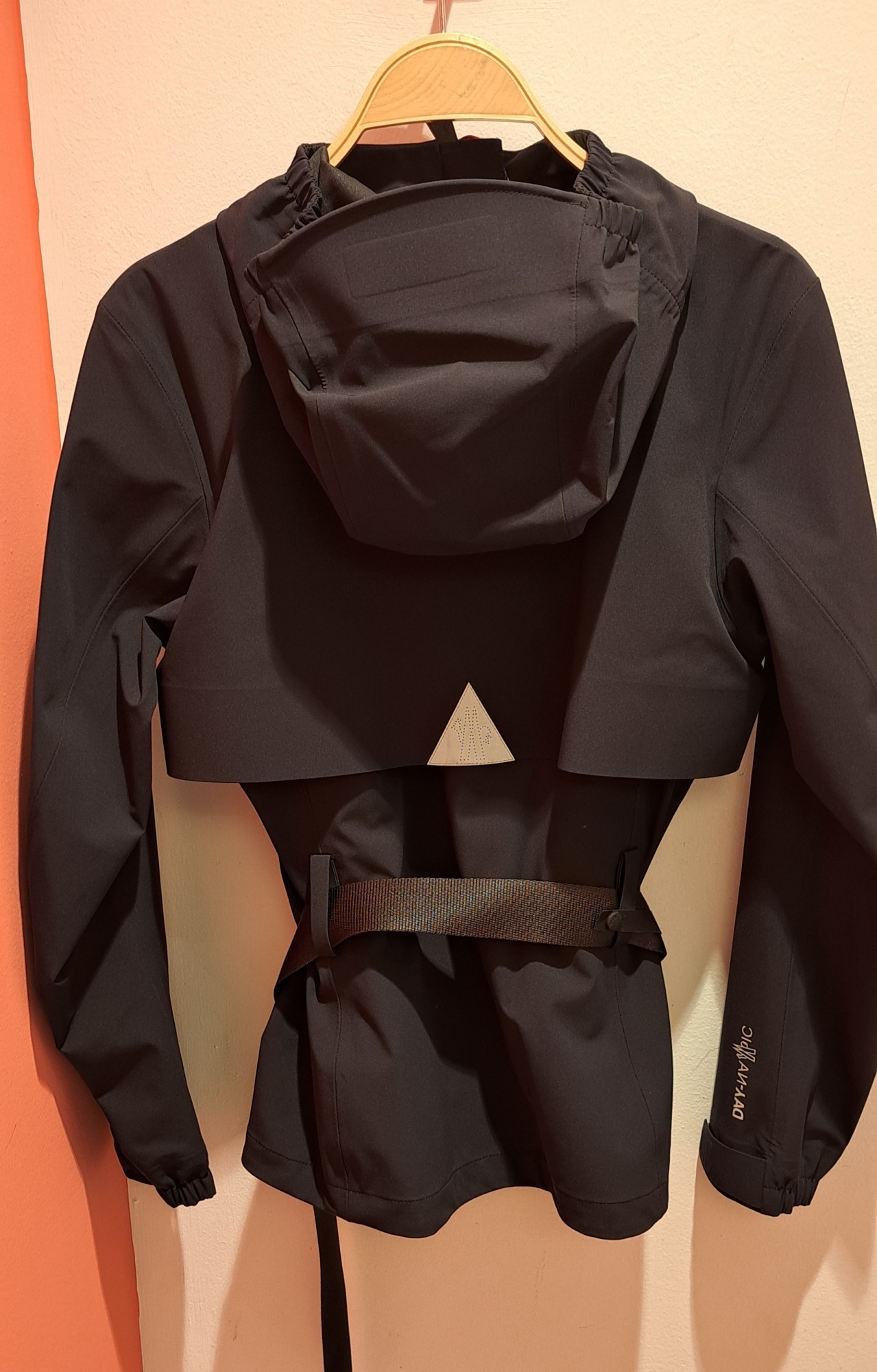 Moncler Relaxed Fit Technical Jacket With Adjustable Features In Black
