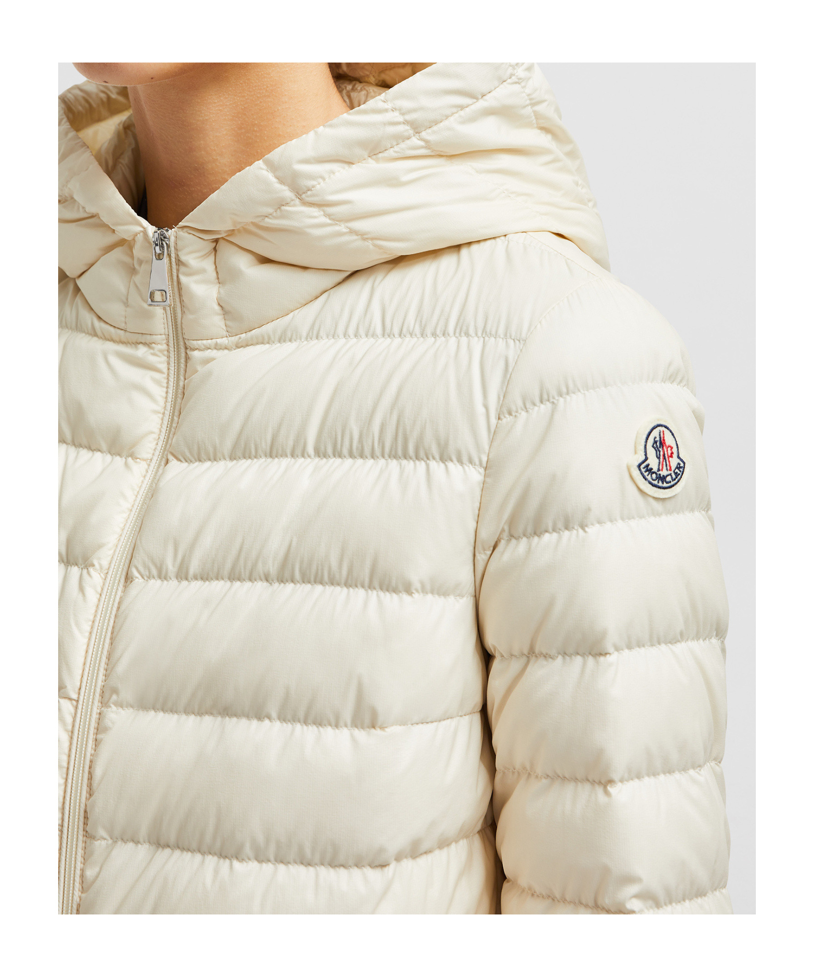 Moncler Hede Hooded Short Down Jacket White In White