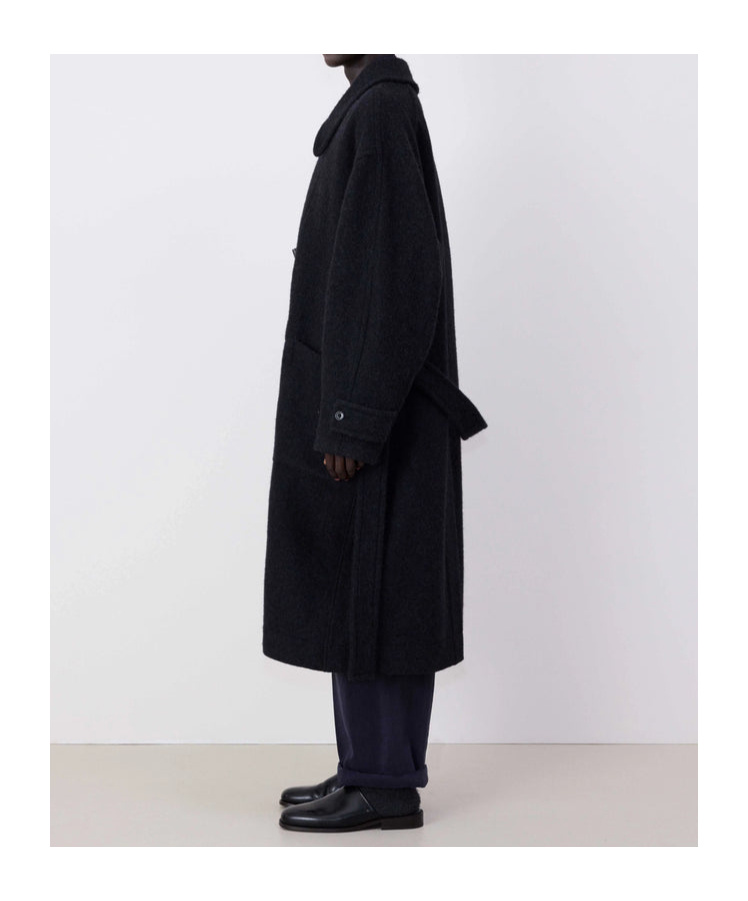 Lemaire Belted Felted Duffle Coat In Black