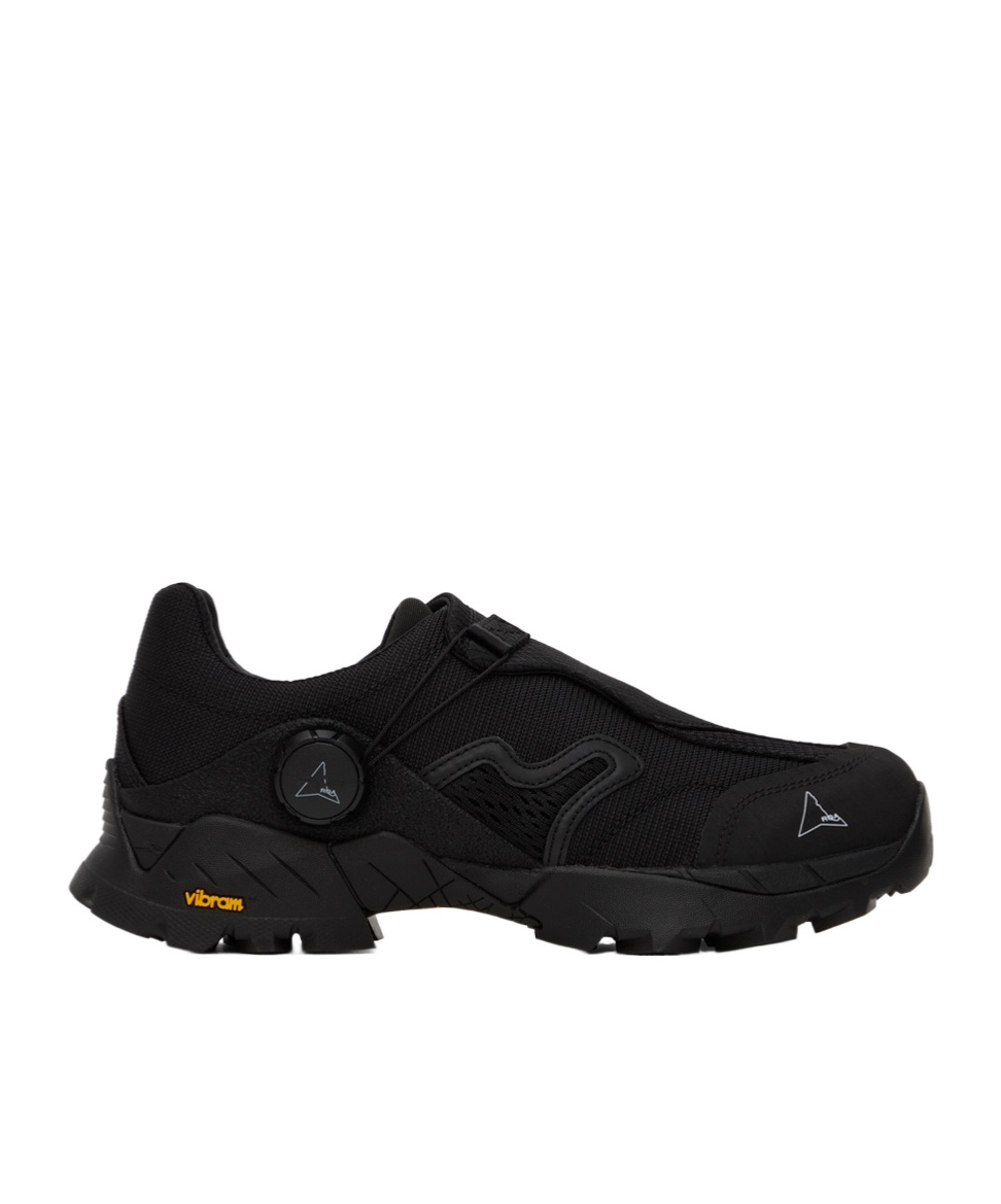 Roa Lace-up Low-cut Sneakers In Black