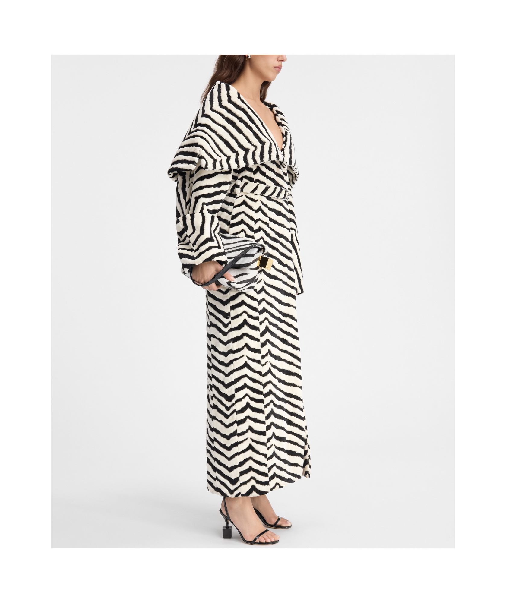 Jacquemus Caruso Zebra-jacquard Cotton Coat In White