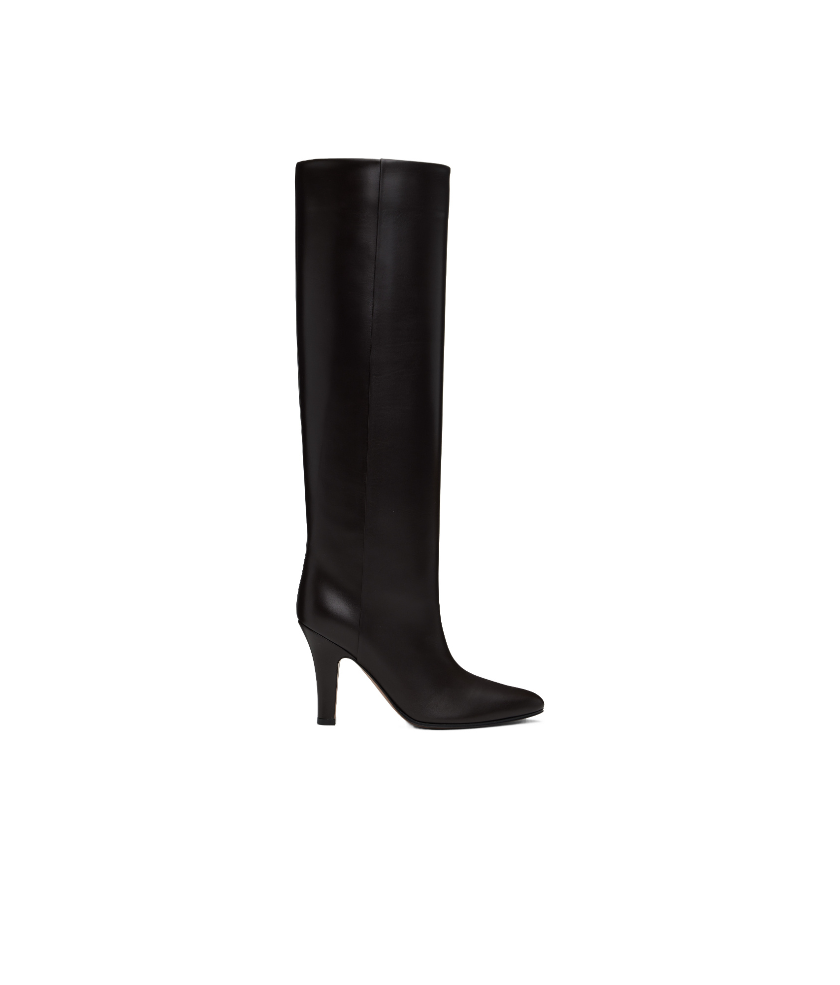 The Row Round-head Boots In Black