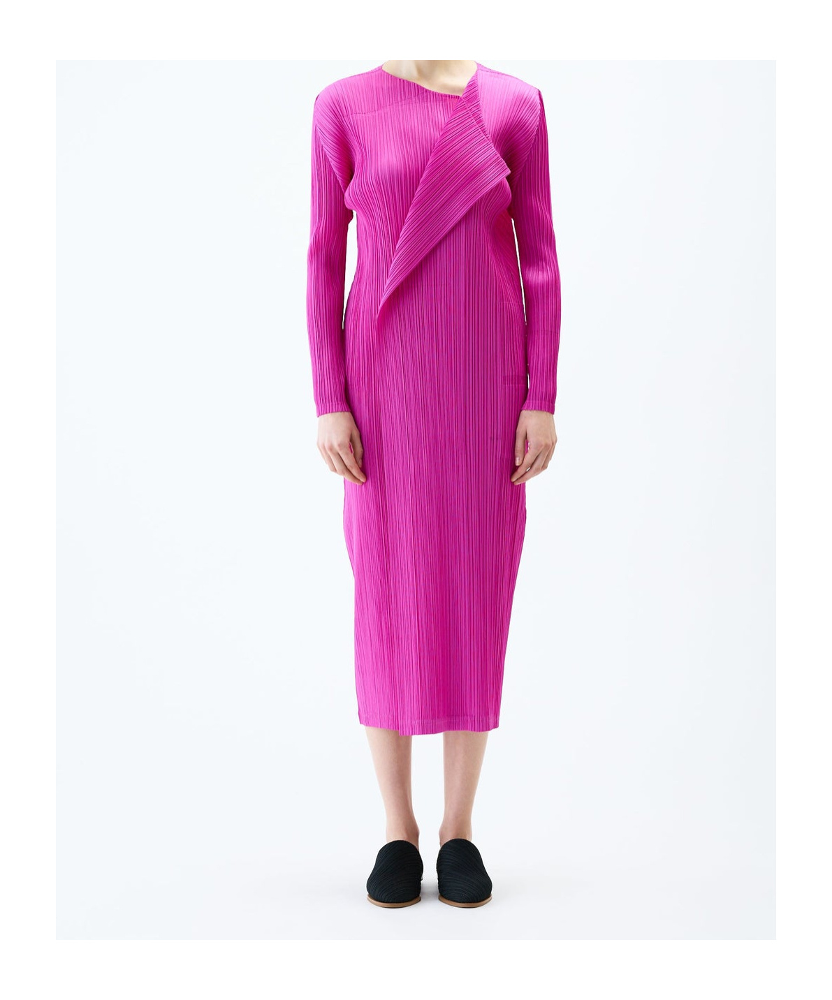 Issey Miyake Pleated Dress In Pink