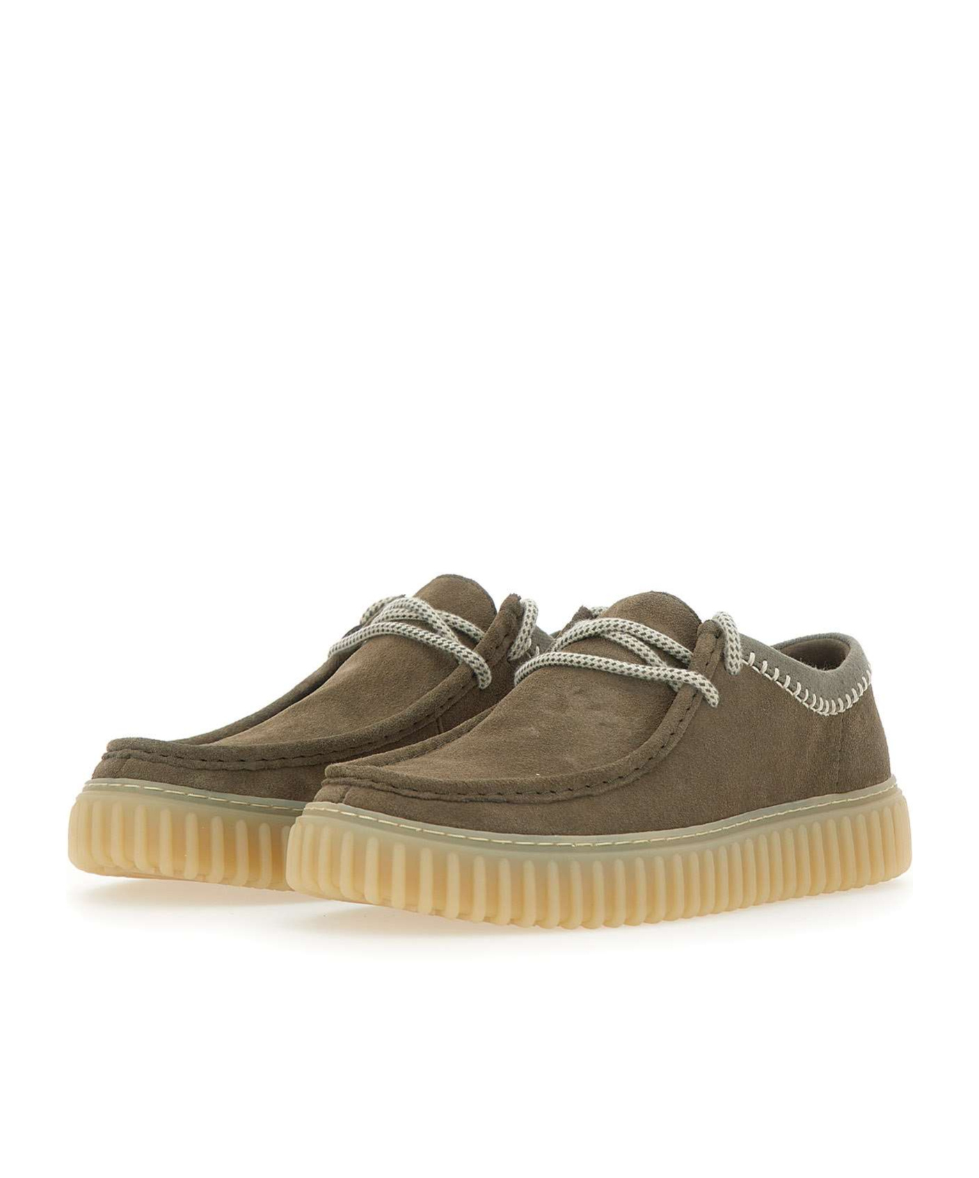 Clarks Lace-up Flat Casual Shoes In Olive