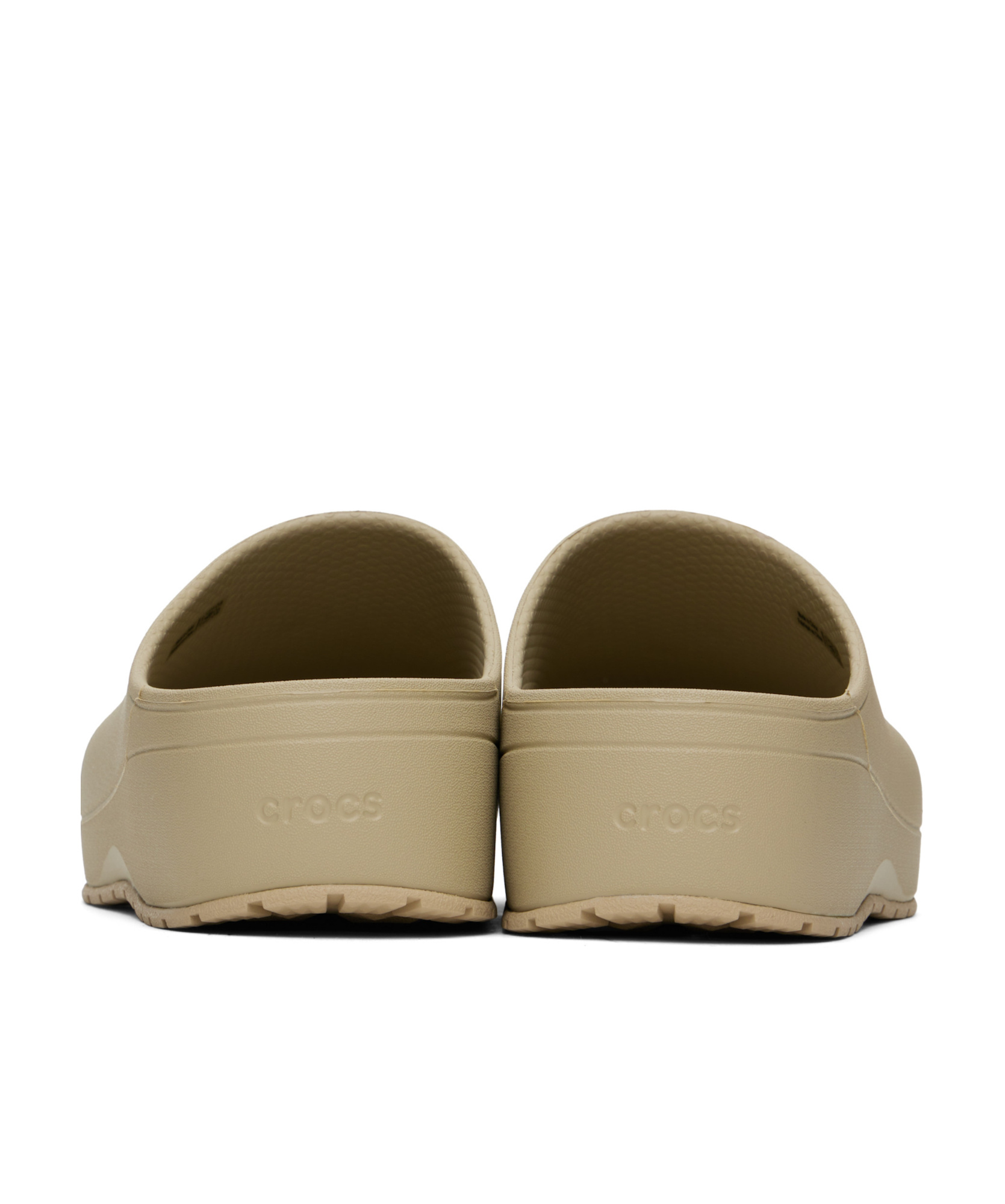Crocs Round Toe Slippers In Nude