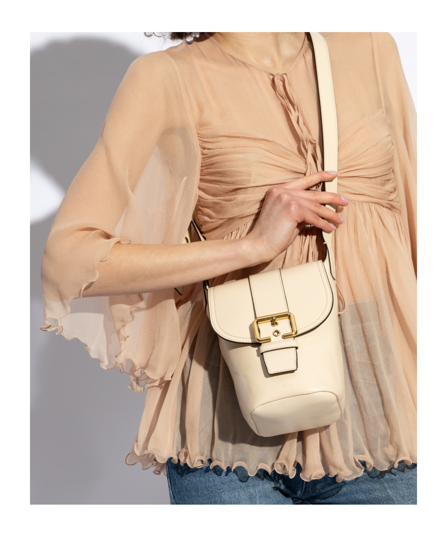 Chloé Camera Crossbody Bag In Natural Shiny Buffalo Leather In Nude