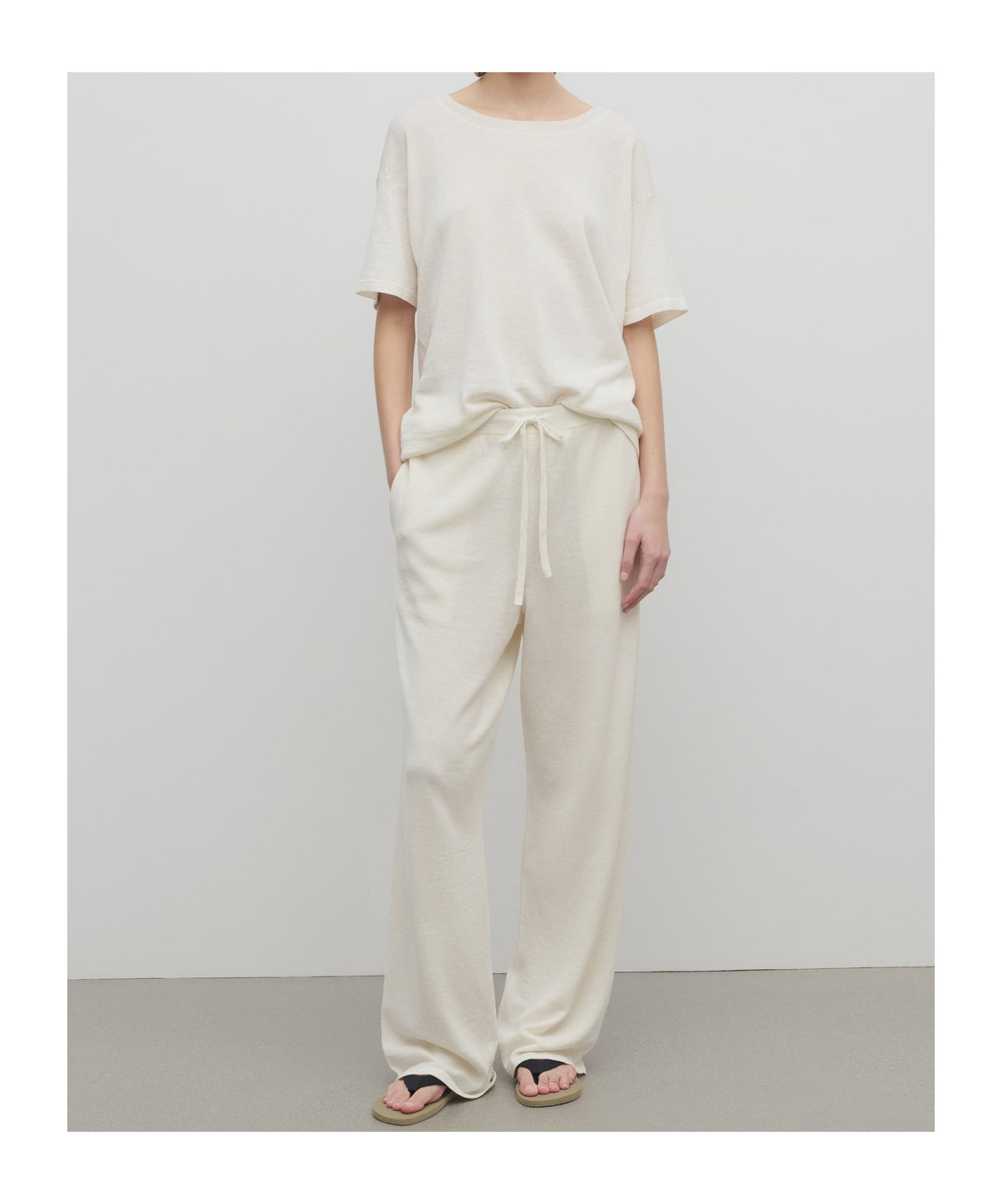 The Row Gala Silk-linen Straight-leg Pants In Pearl Grey