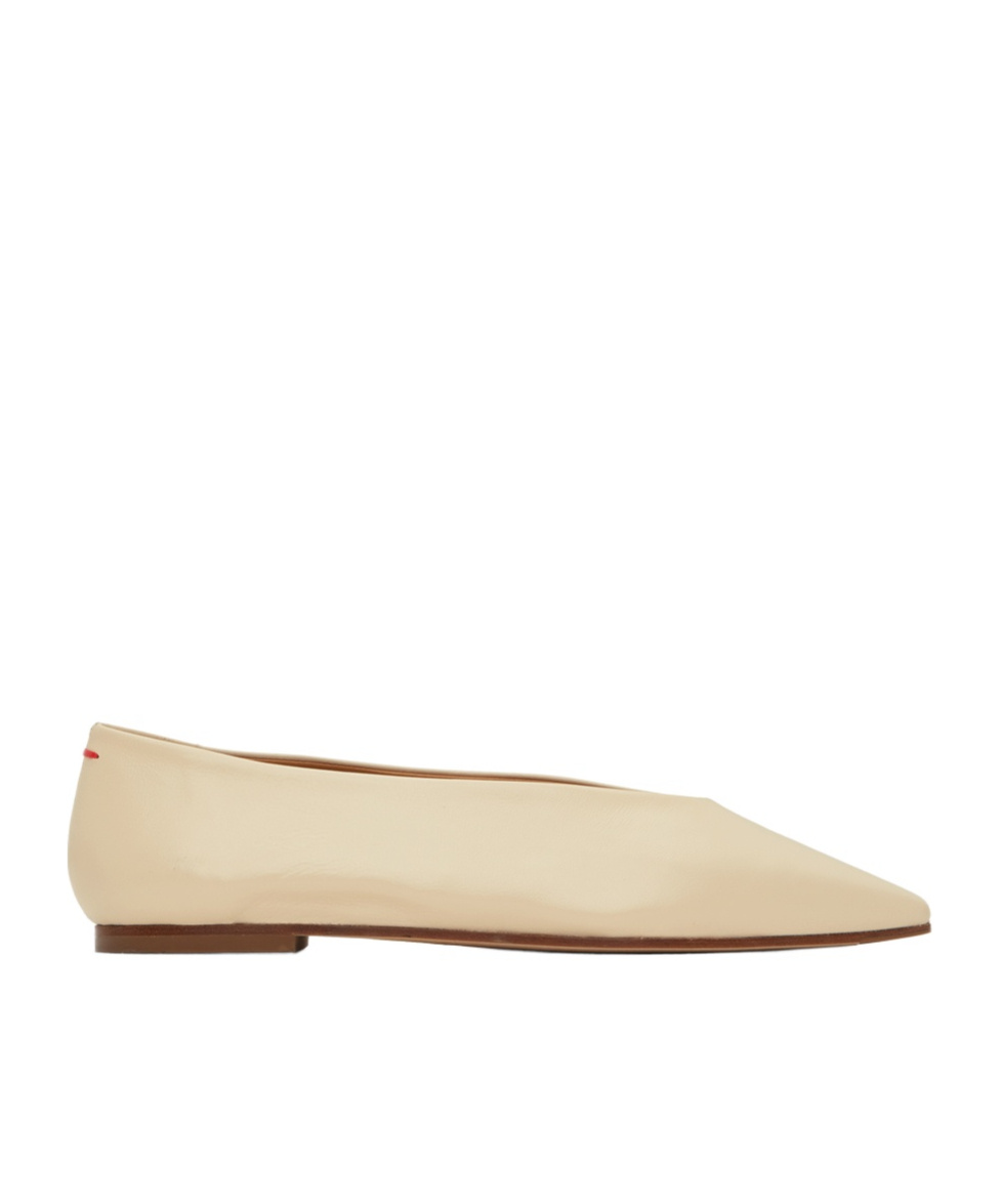 Aeyde Pointed Toe Flat Shoes With Minimalist Design In Nude