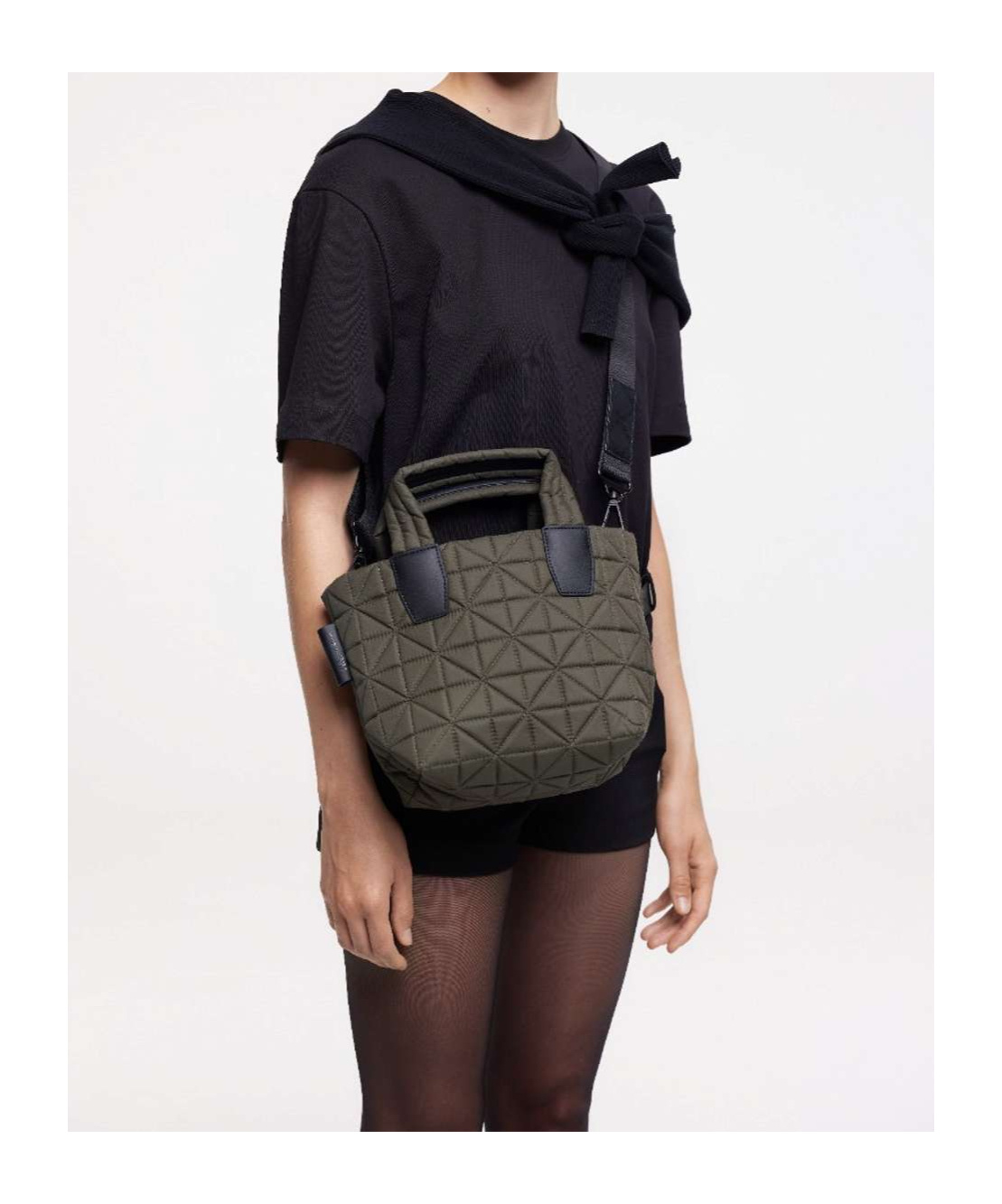 Veecollective Vee Mini Tote In Black