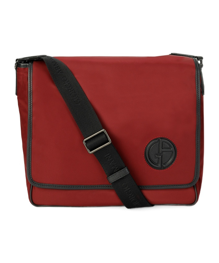 Giorgio Armani Logo Shoulder Bag In Red