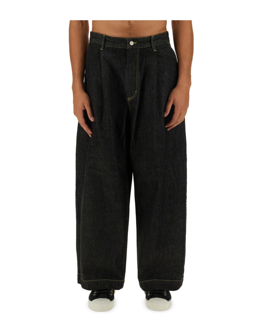 Studio Nicholson Puch Jeans In Black