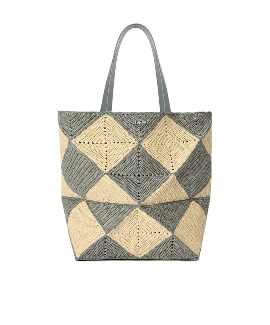 Loewe Puzzle Fold Diamond Xl Tote In Raffia In Nude
