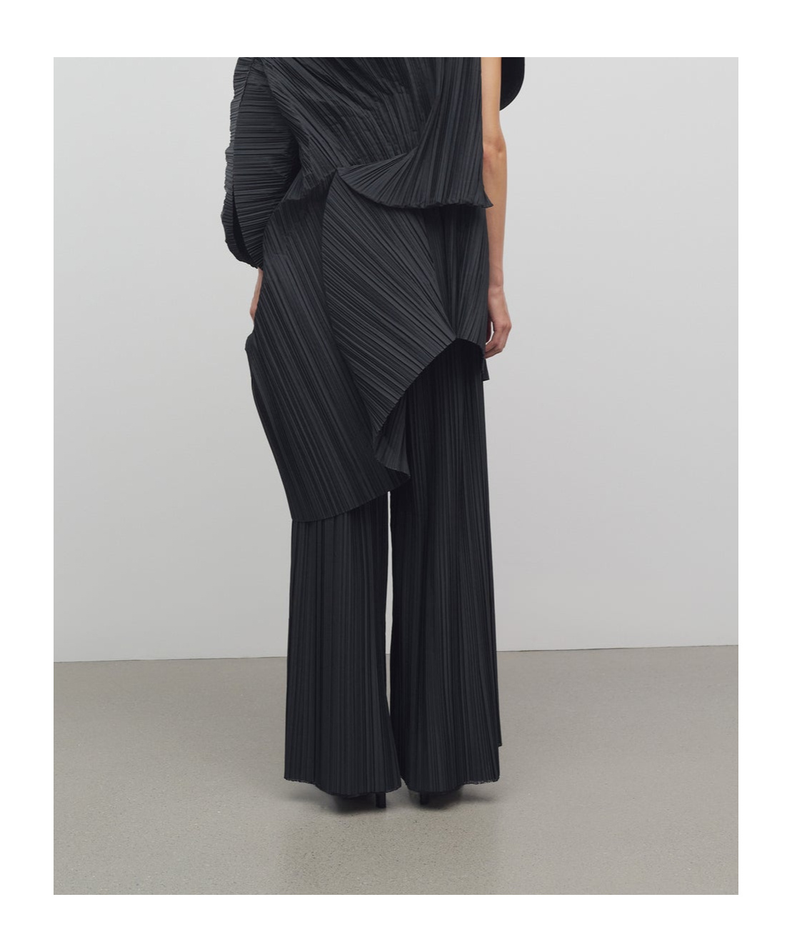 The Row Polyester And Wool-blend Gala Trousers In Black