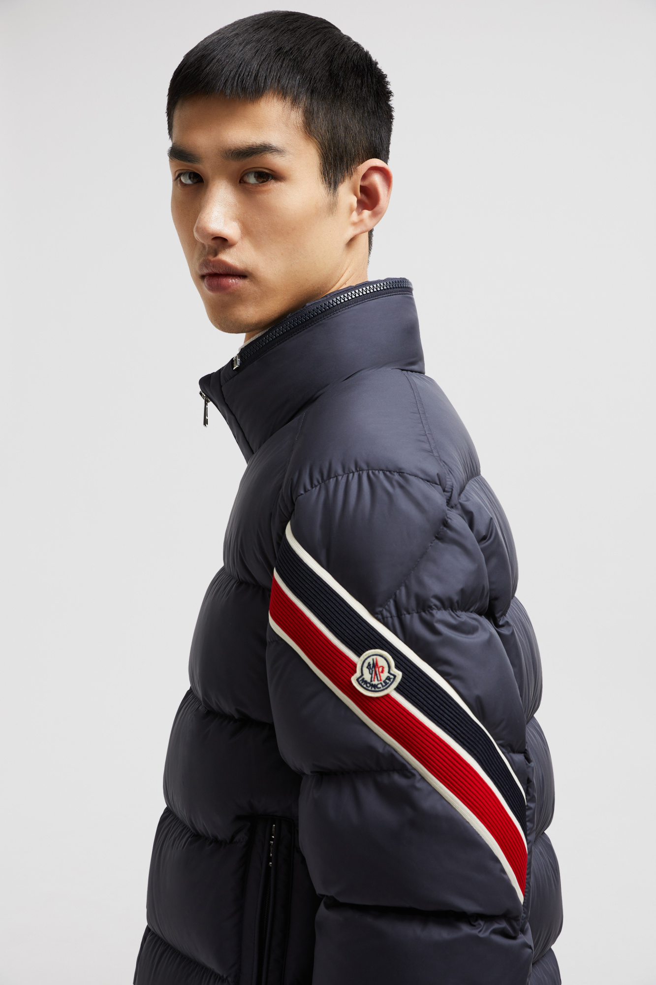 Moncler Striped Logo Patch Down Jacket In Blue