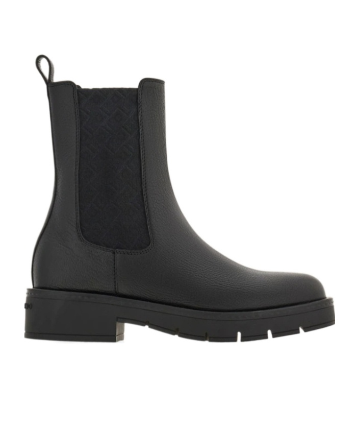 Ferragamo Chelsea Boot In Black