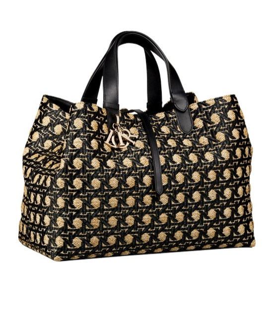 Dior Large Toujours Handbag In Black