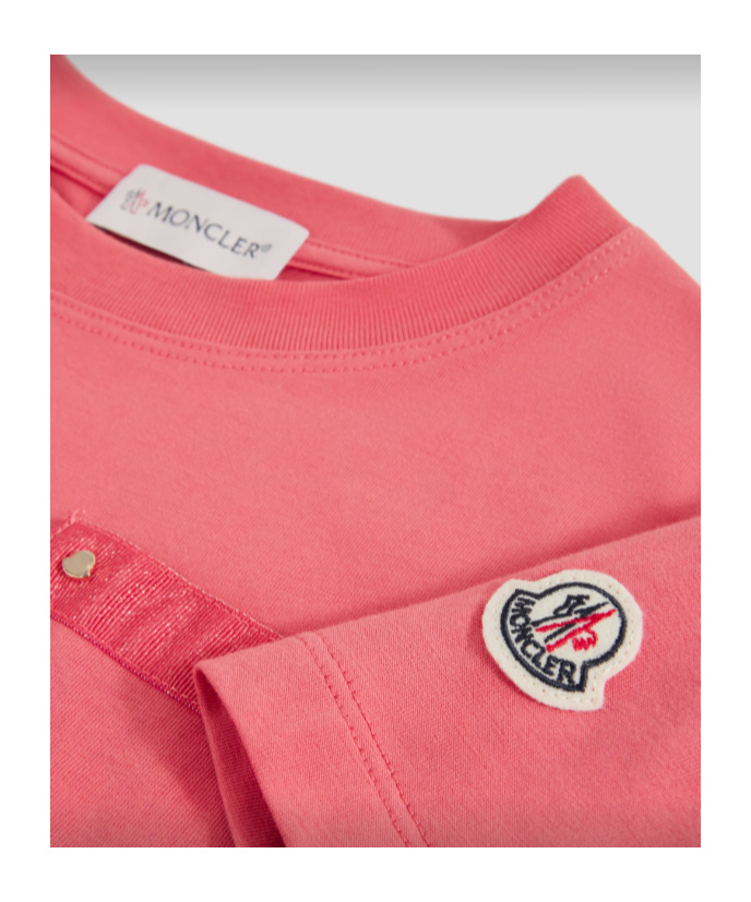 Moncler T-shirt With Pocket In Red