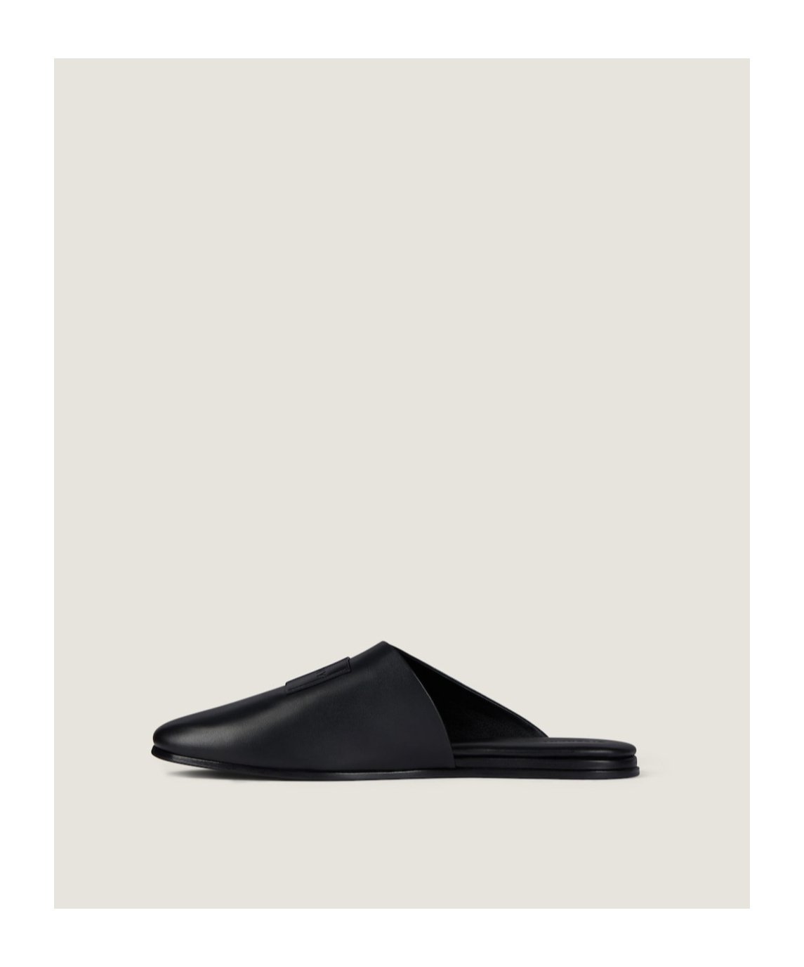 Givenchy Label Flat Mules In Nappa Leather In Black