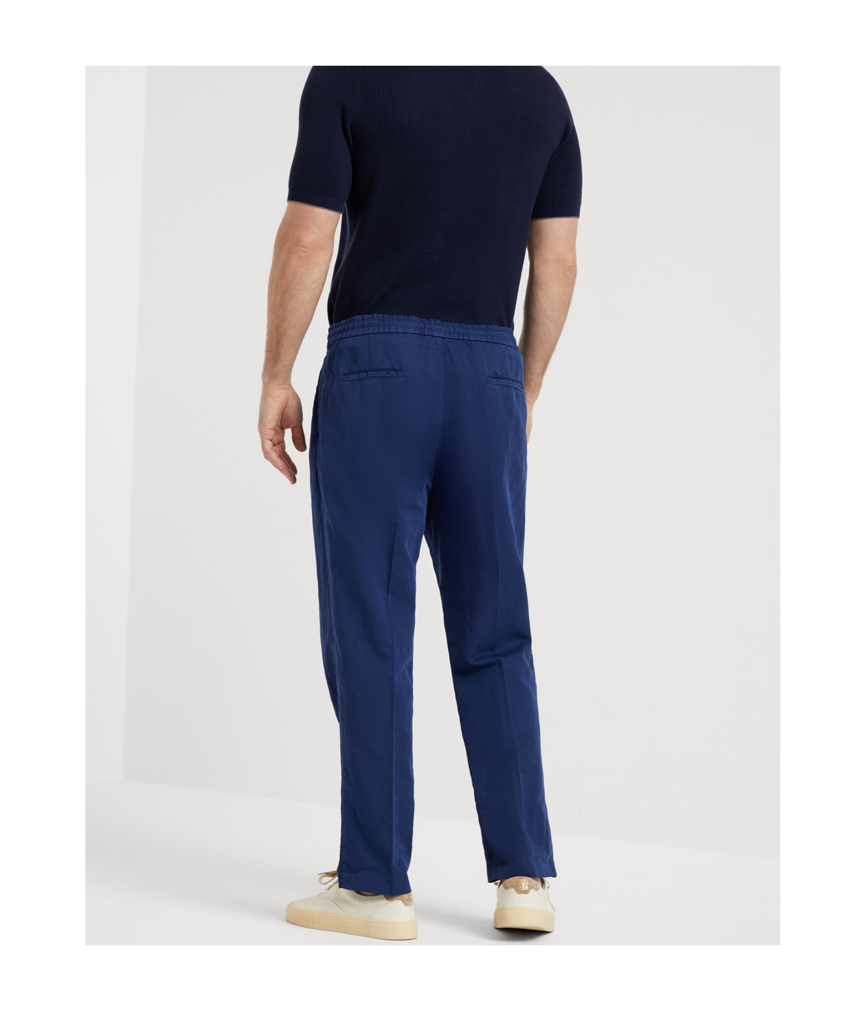 Brunello Cucinelli Pleated Linen-cotton Trousers In Blue