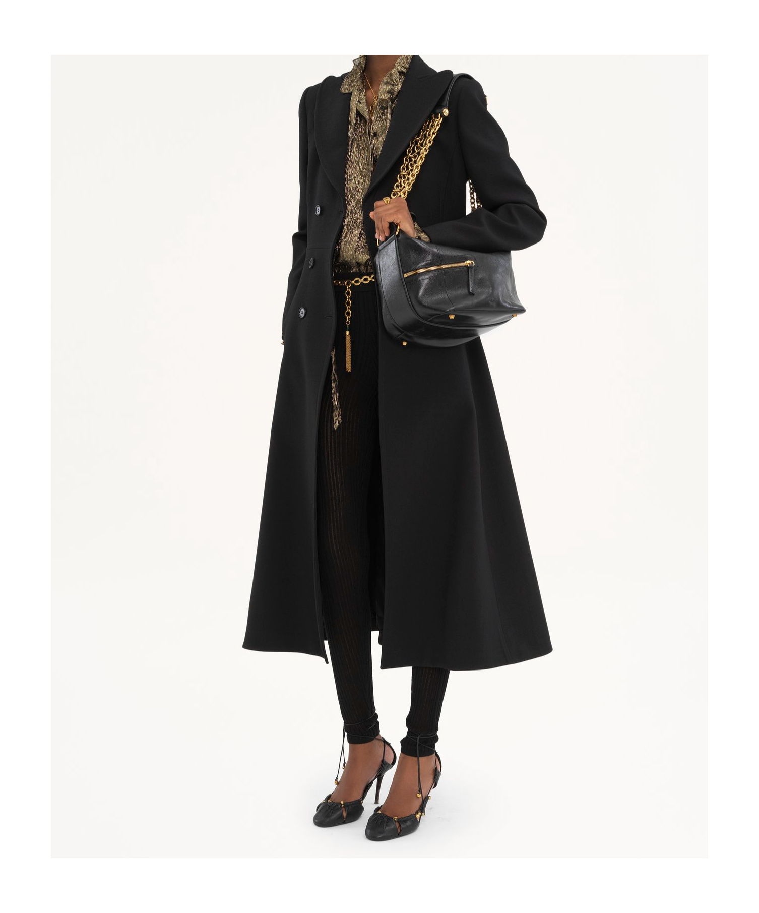 Chloé Zippered Shoulder Bag In Black