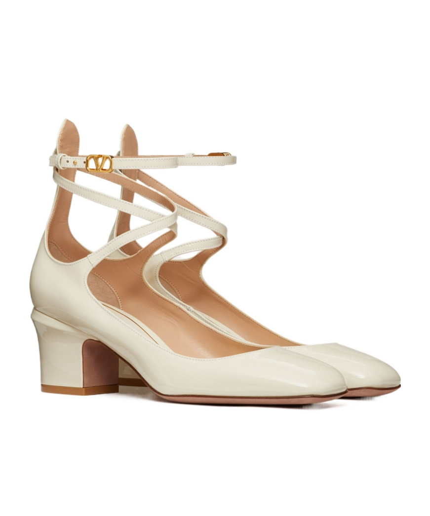 Valentino Vlogo Tan-go 60 Patent Pump In Nude