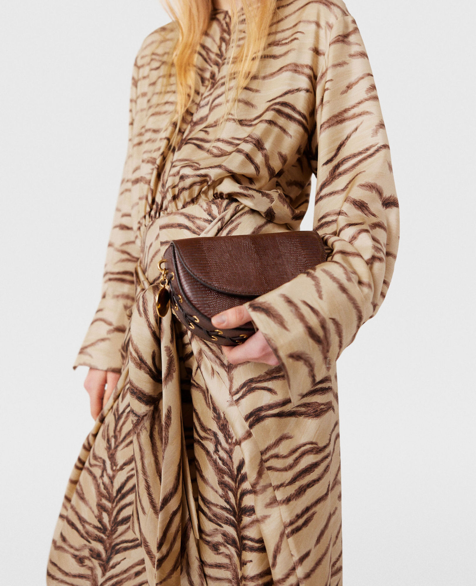 Stella Mccartney Frayme Scaly Embossed Shoulder Bag In Brown