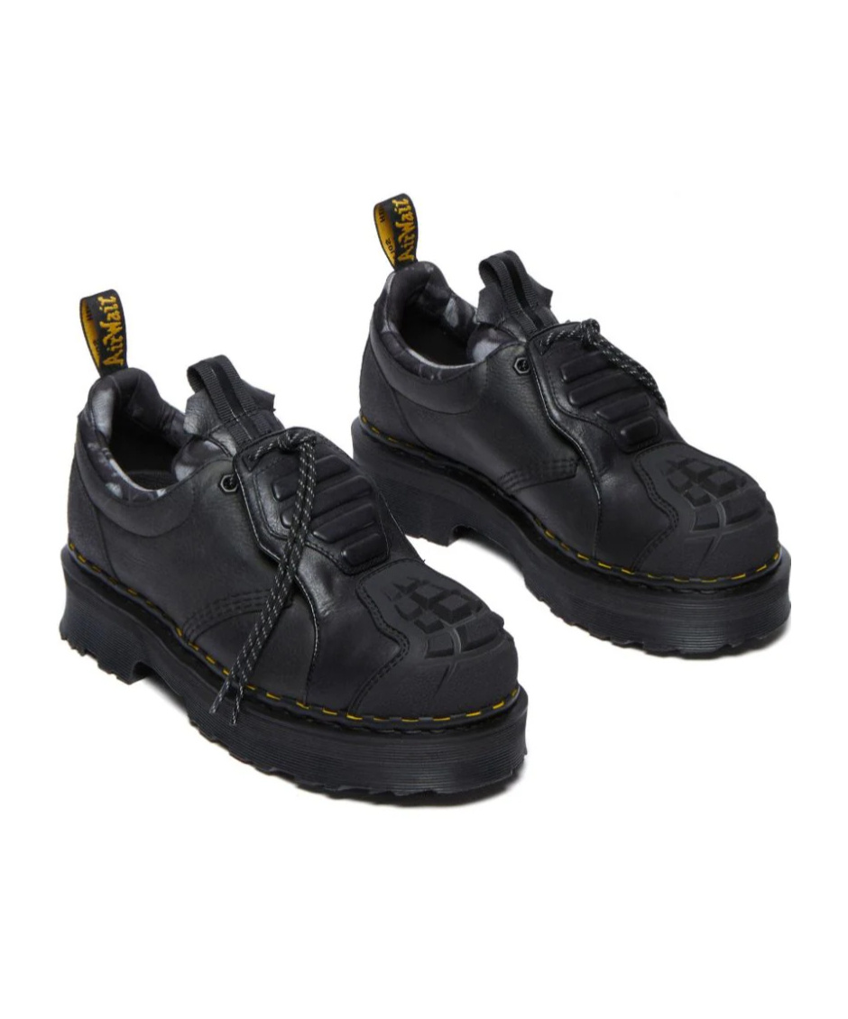 Dr. Martens Lacing Casual Shoes In Black