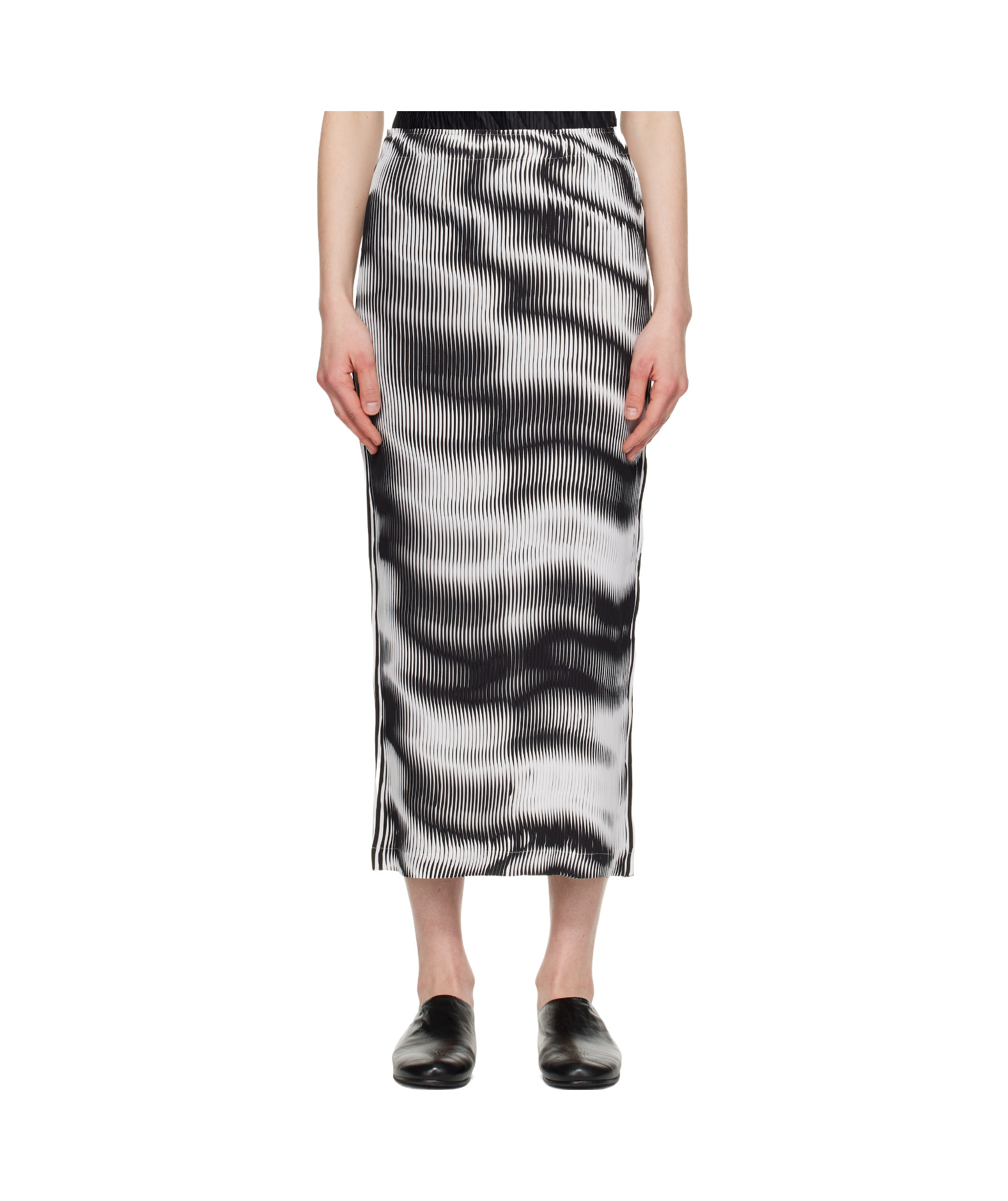Issey Miyake White & Black Sway Pleats Midi Skirt In White/black