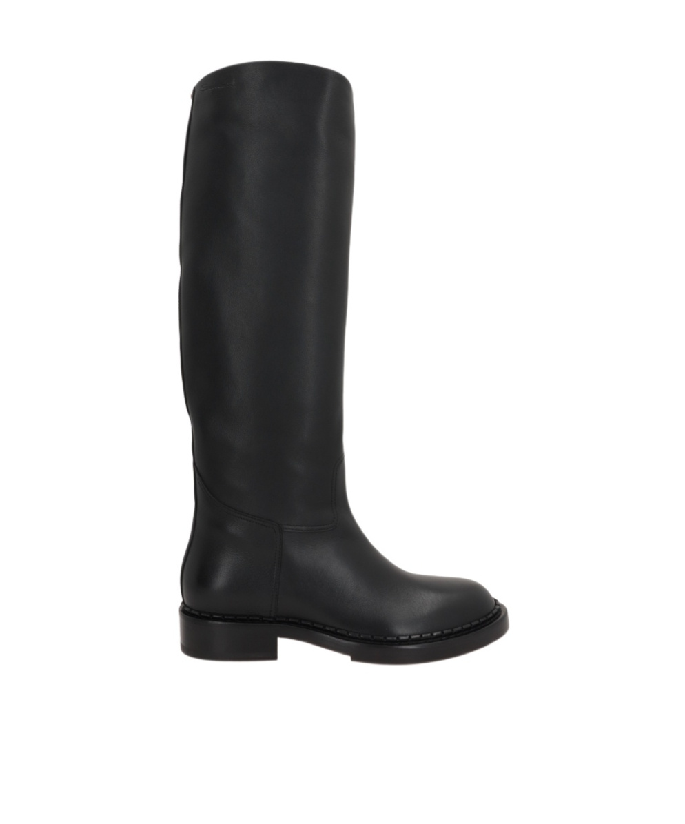 Santoni Round Toe Boots In Black
