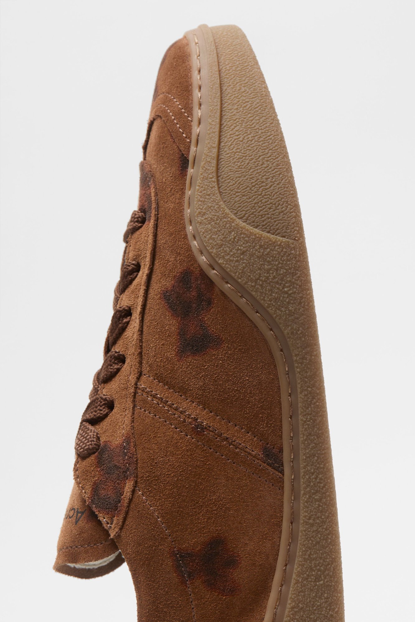Acne Studios Lace-up Low-top Sneakers In Brown