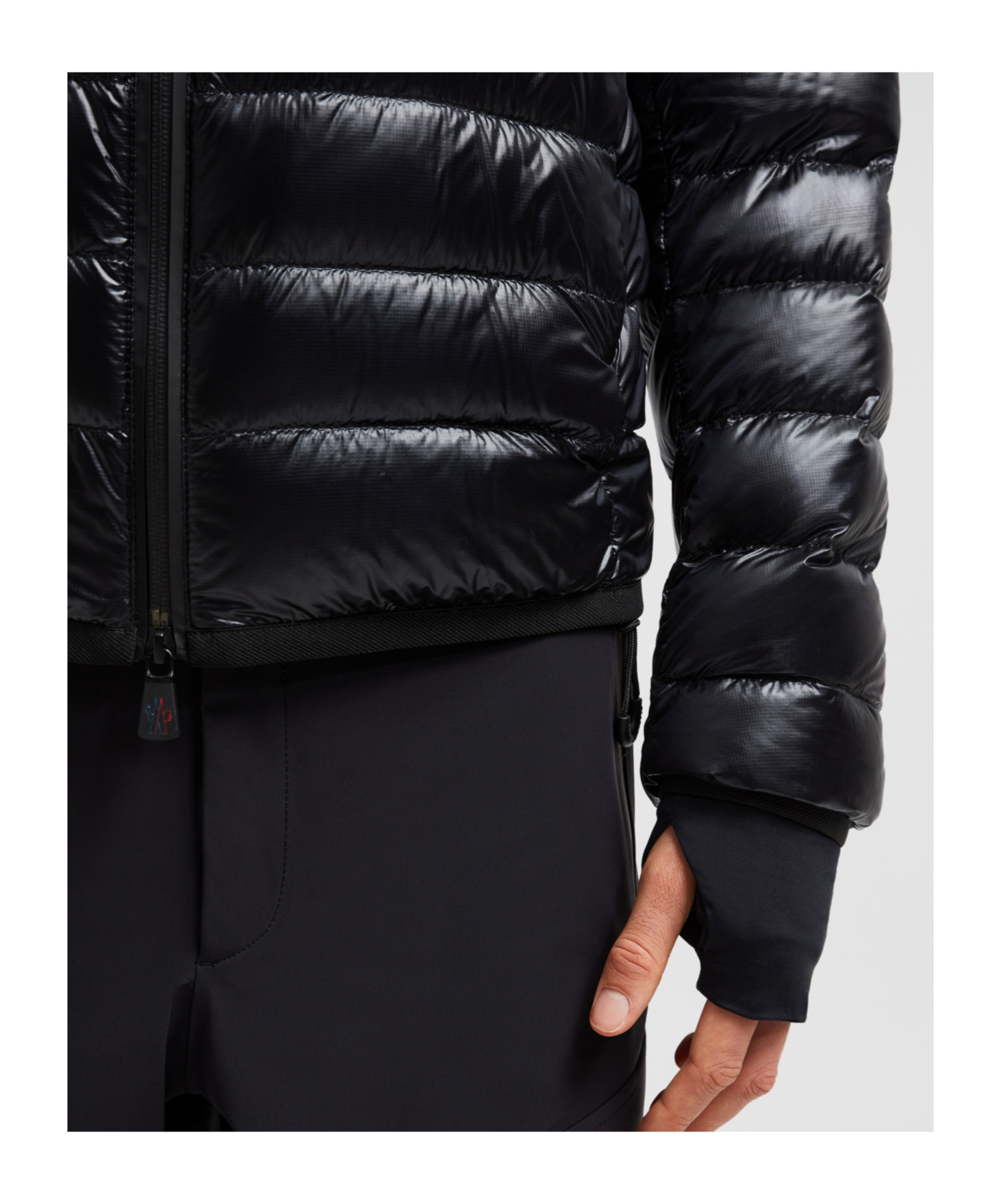 Moncler Hers Padded Jacket Zipped Pockets In Black
