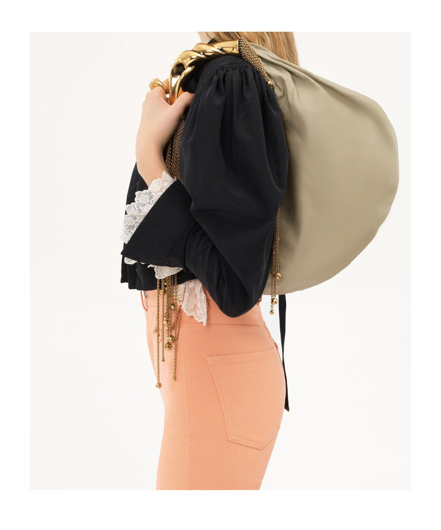 Chloé Twisted Shell Embellished Leather Tote In Nude