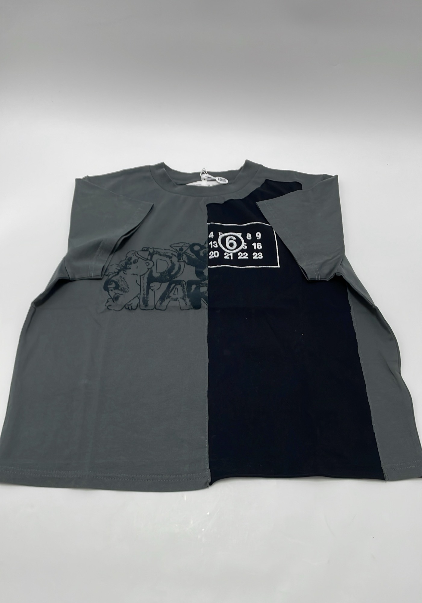 Mm6 Maison Margiela Mm6 Logo Print Round Neck Cotton T-shirt In Black