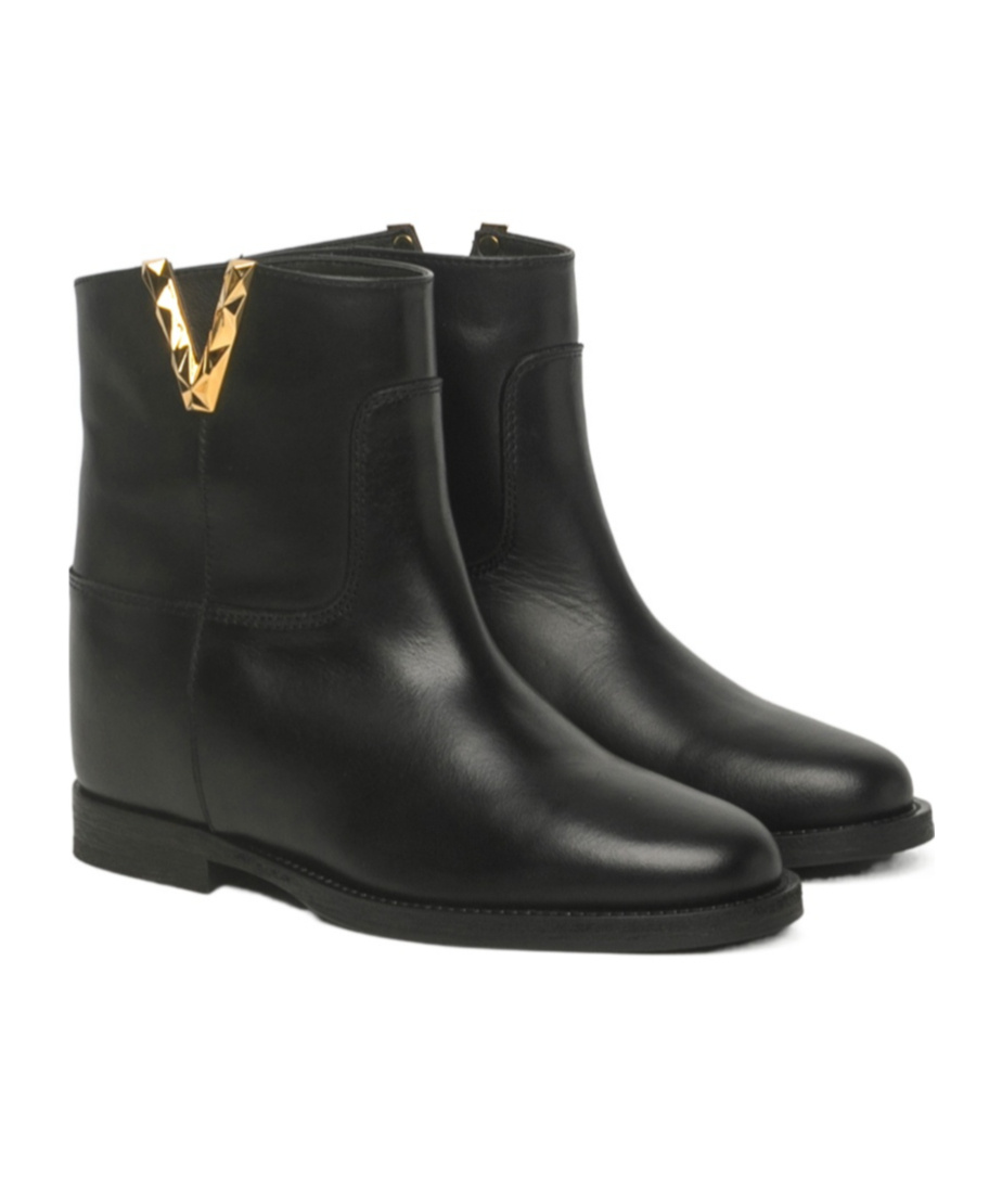 Shop Via Roma 15 Split Detail Short Boots In Black
