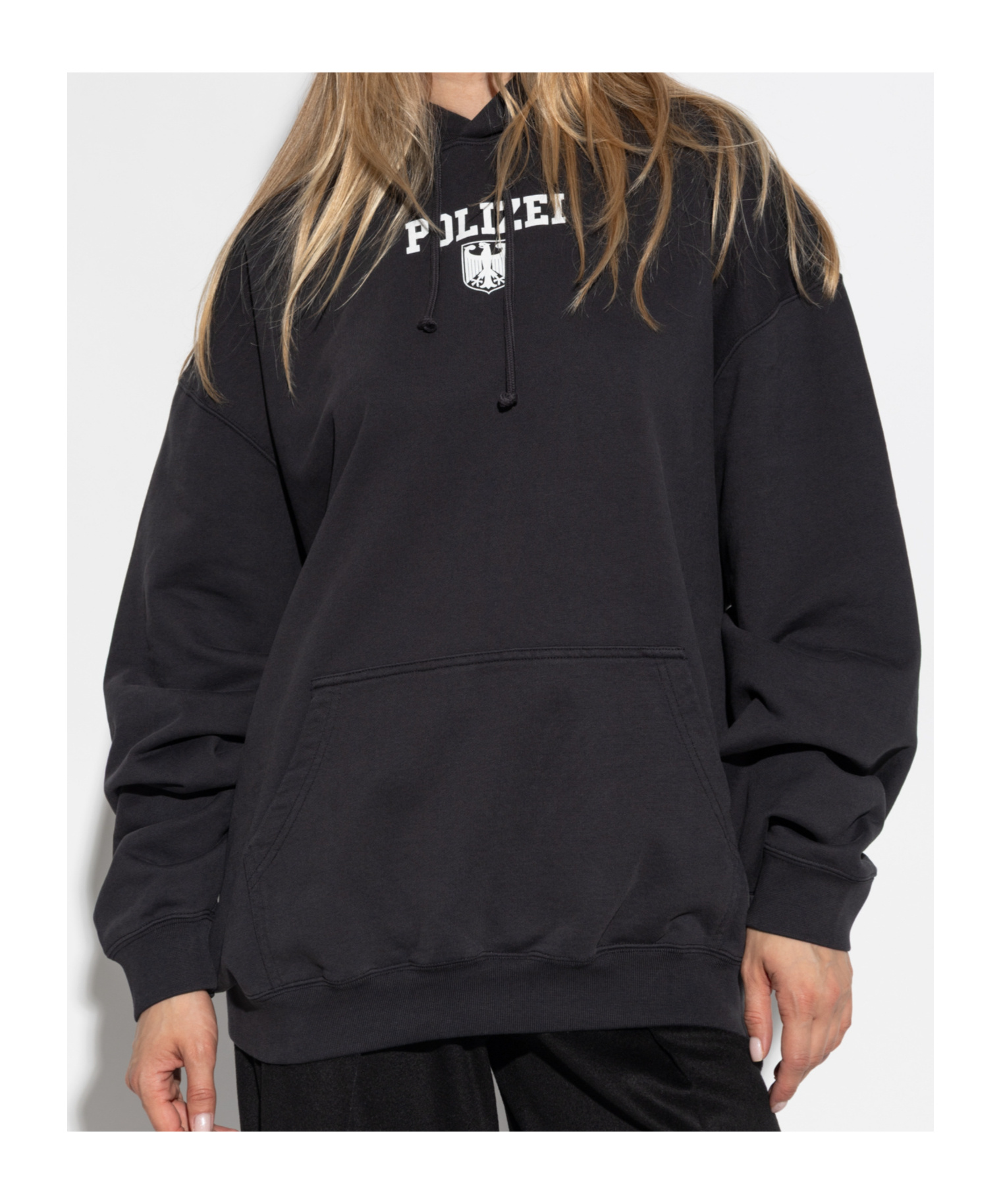 Vetements Long Sleeve Sweatshirt In Black