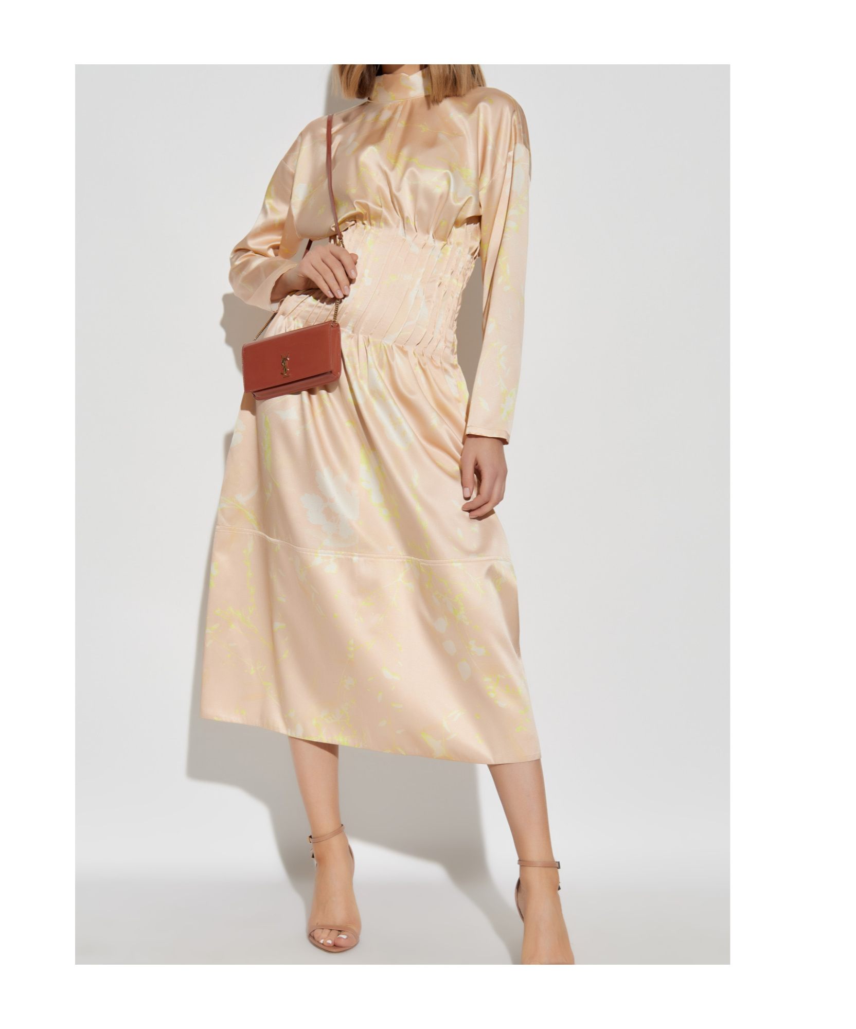 Fabiana Filippi Fitted Waist Floral Printed Midi Dress In Neutral