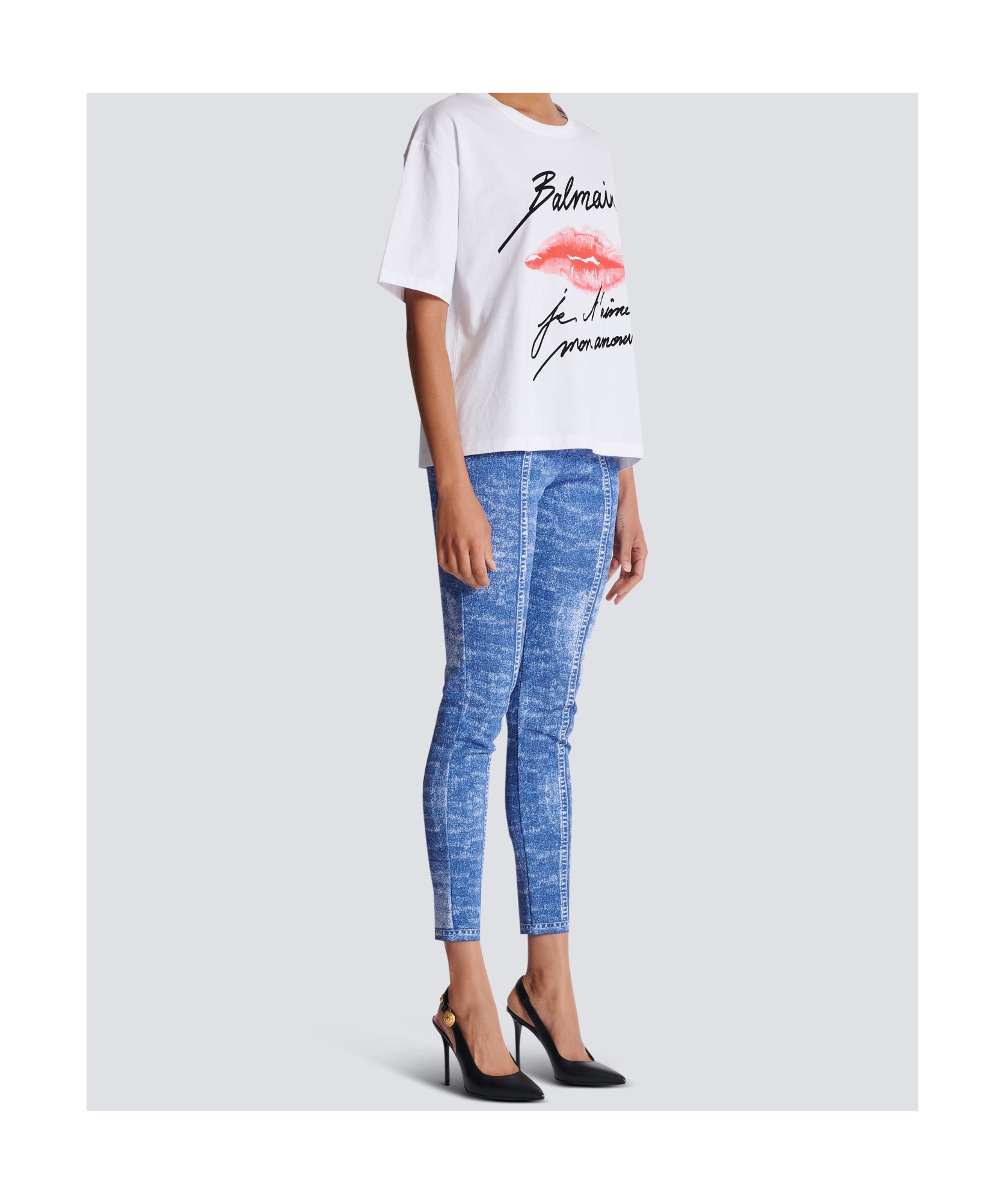 Shop Balmain Short-sleeved T-shirt With Kiss Print In White