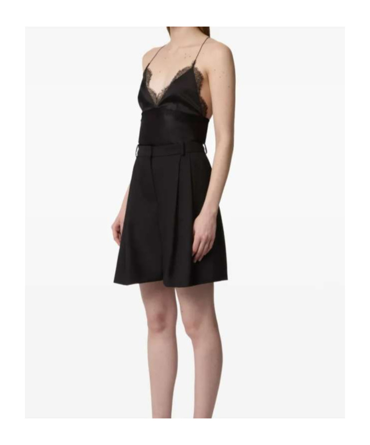 Nina Ricci Highwaisted Shorts With Folds In Black