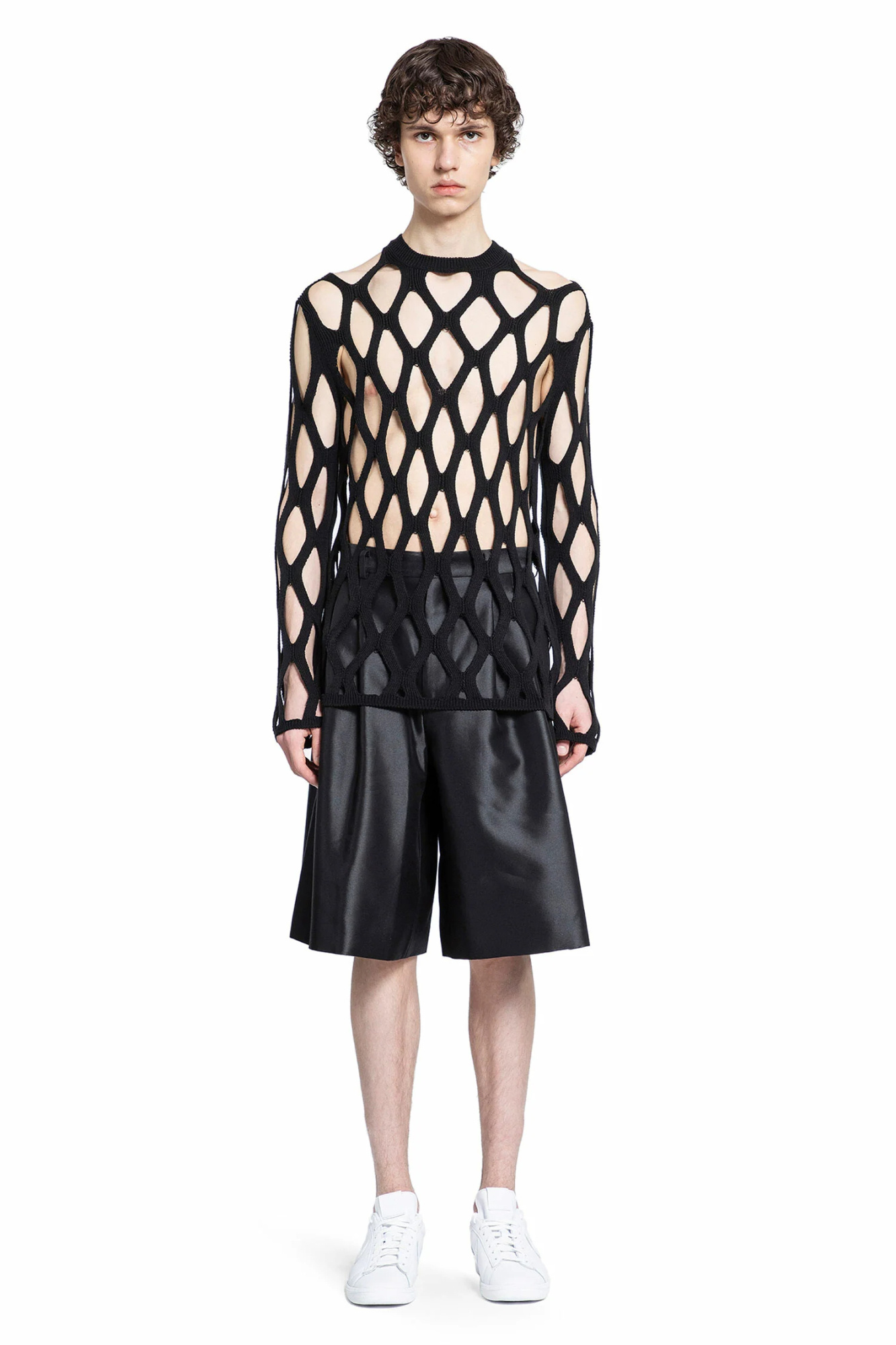 Comme Des Garçons Open-knit Crew-neck Jumper In Black