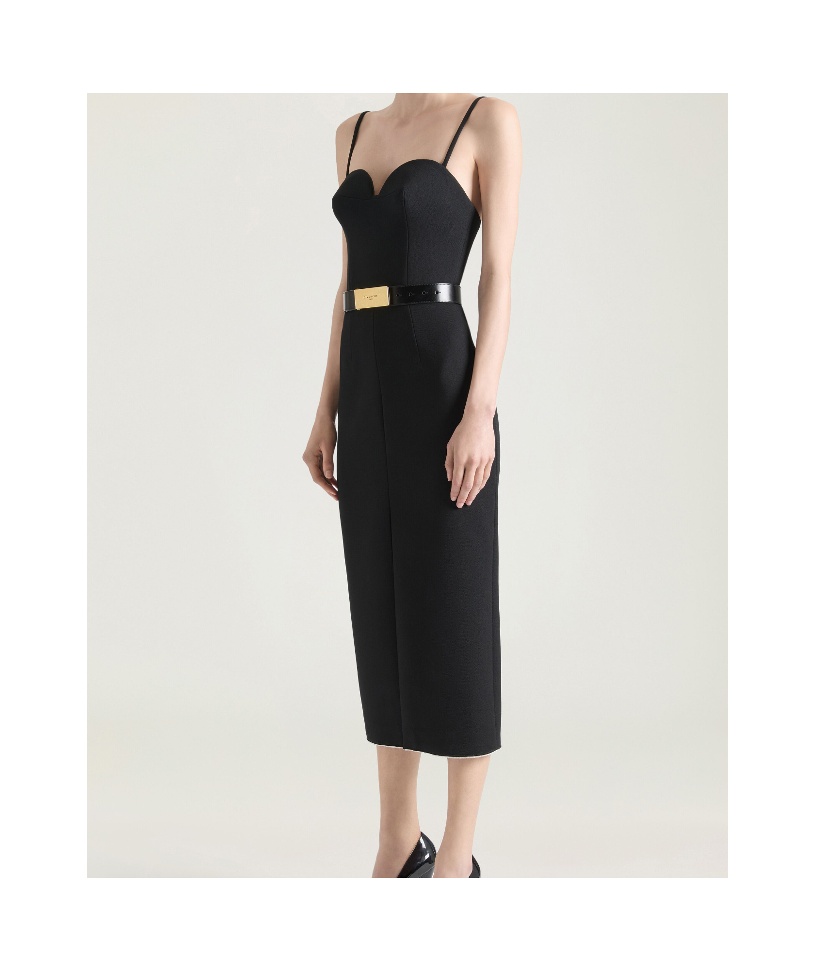 Givenchy Label Belt In Box Leather In Black