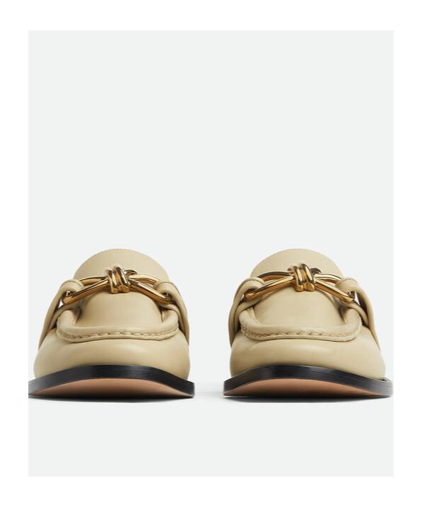 Bottega Veneta Calfskin Alstaire Loafers In Nude