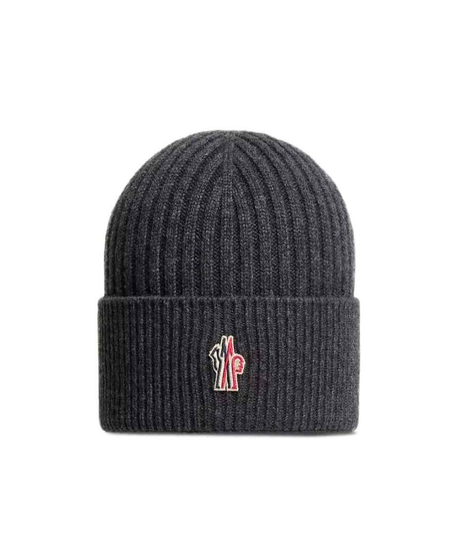 Moncler Grenoble Logo Patch Knitted Beanie In Gray