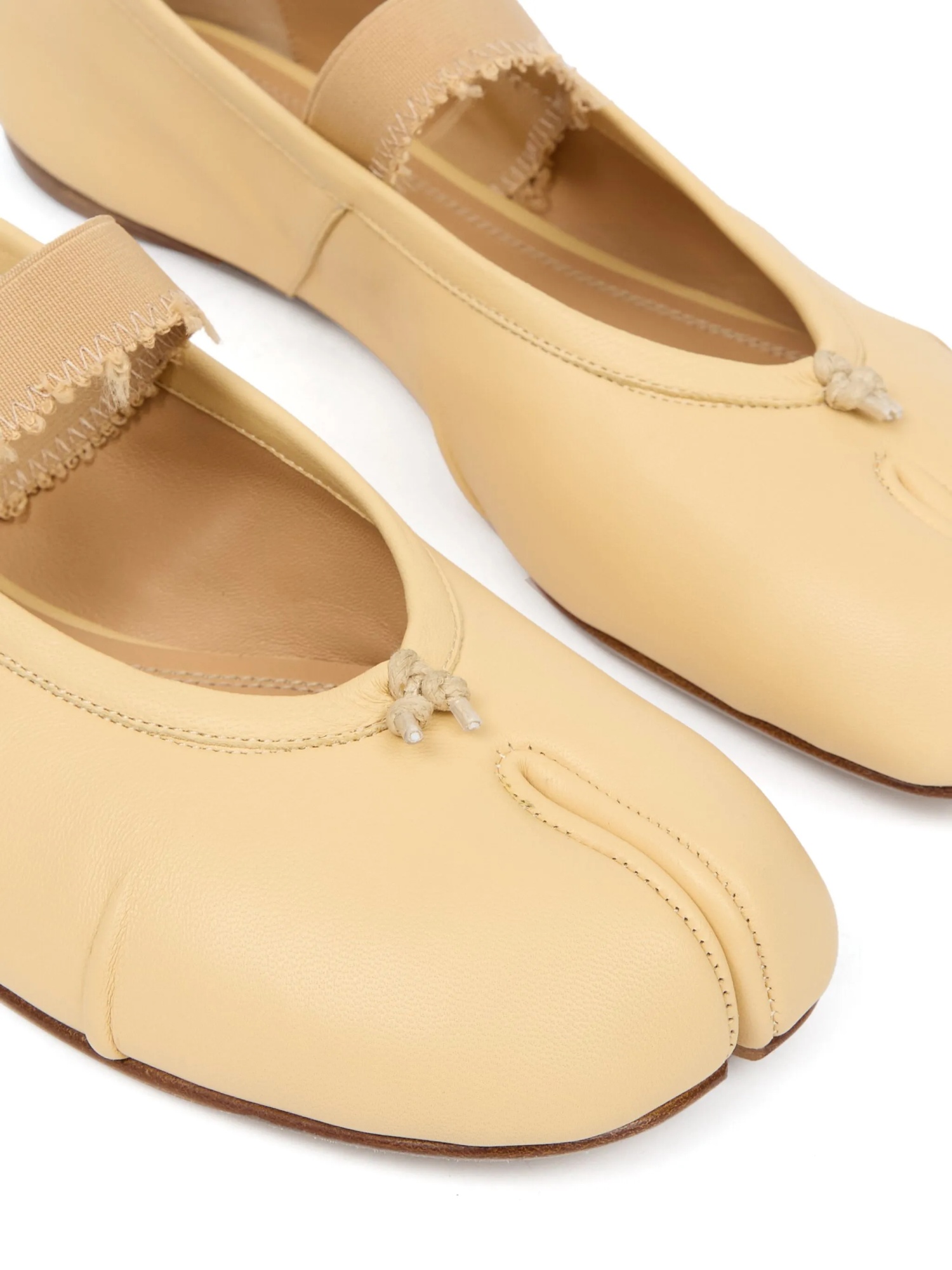 Maison Margiela Nude Leather Tabi Flats In Nude