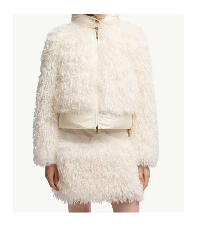Moncler Vigiers Teddy Hooded Short Down Jacket In White