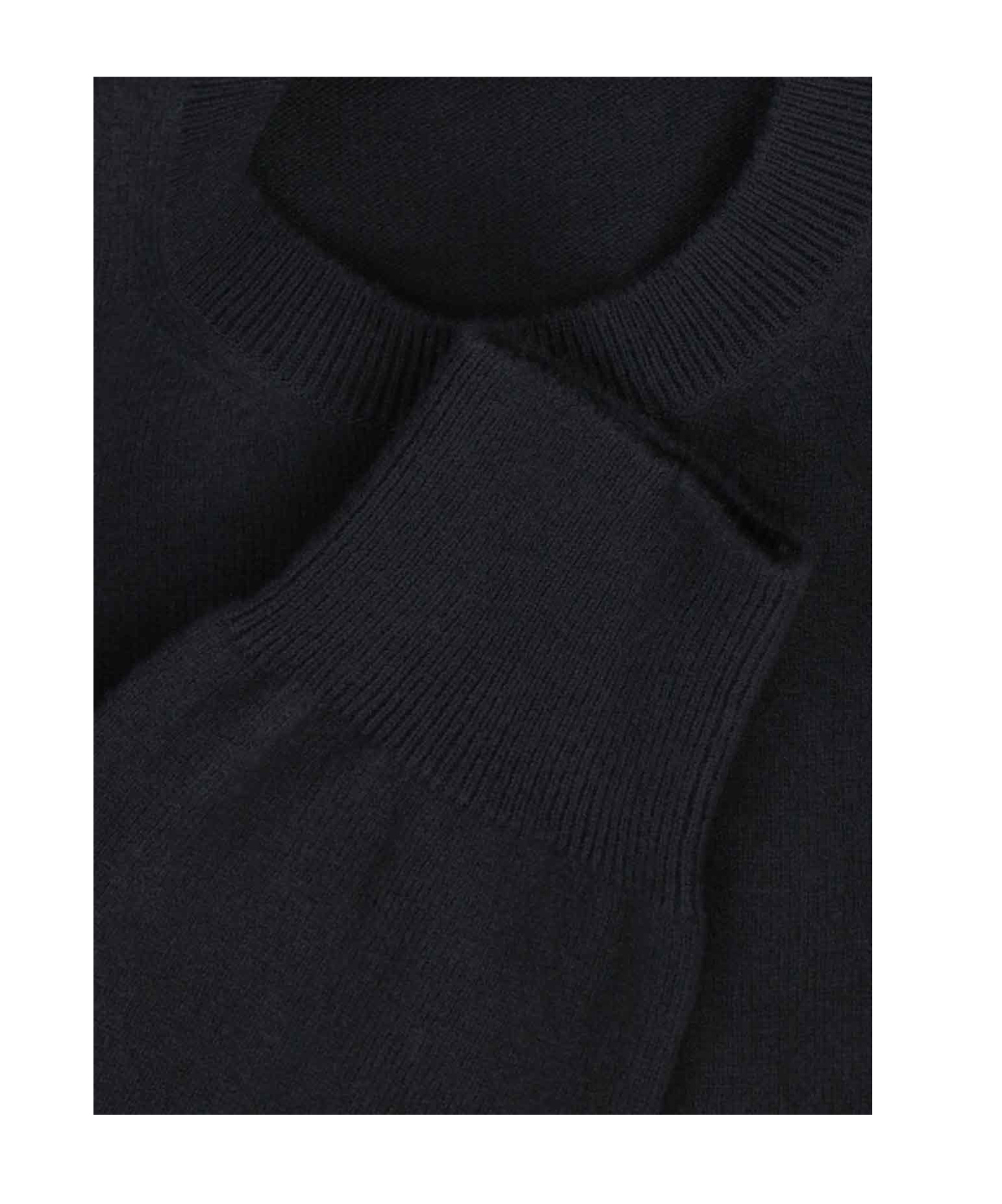 Comme Des Garçons Round Neck Sweater In Black