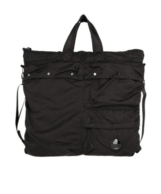 C.p. Company Logo Shoulder Bag In Black