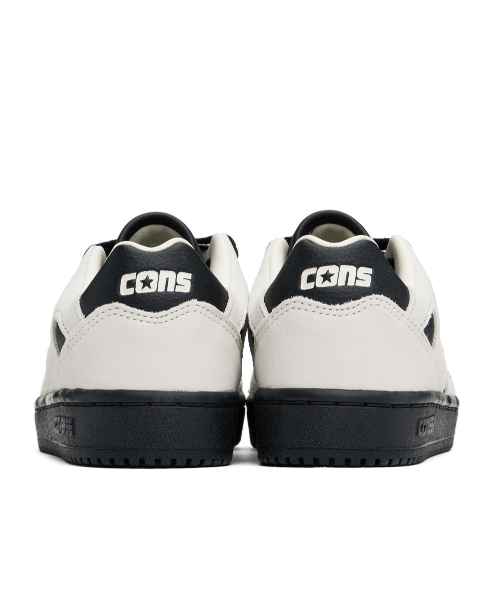 Converse Lace-up Low-cut Casual Shoes In White