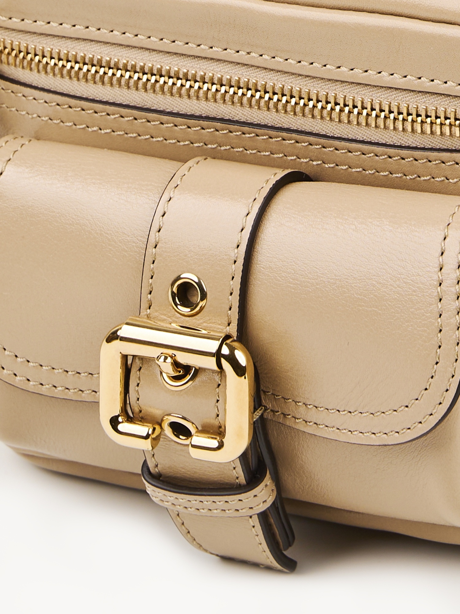 Chloé Small Camera Bag In Shiny Leather In Nude