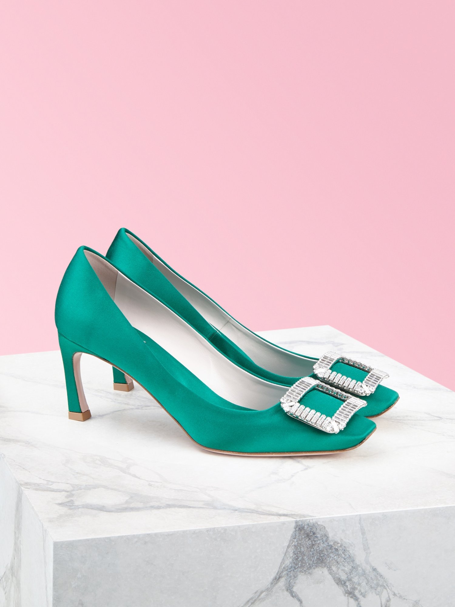 ROGER VIVIER TROMPETTE CRYSTAL DIAMOND-BUTTON HEELS