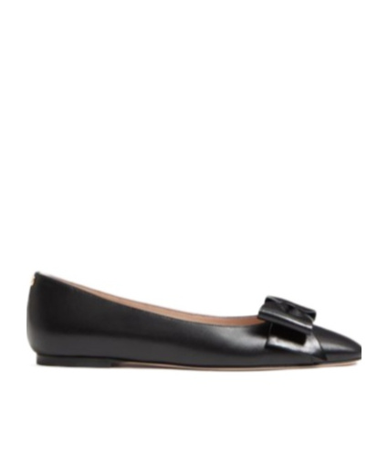 Valentino Bowow Round Toe Slip-on Ballet Flats In Black